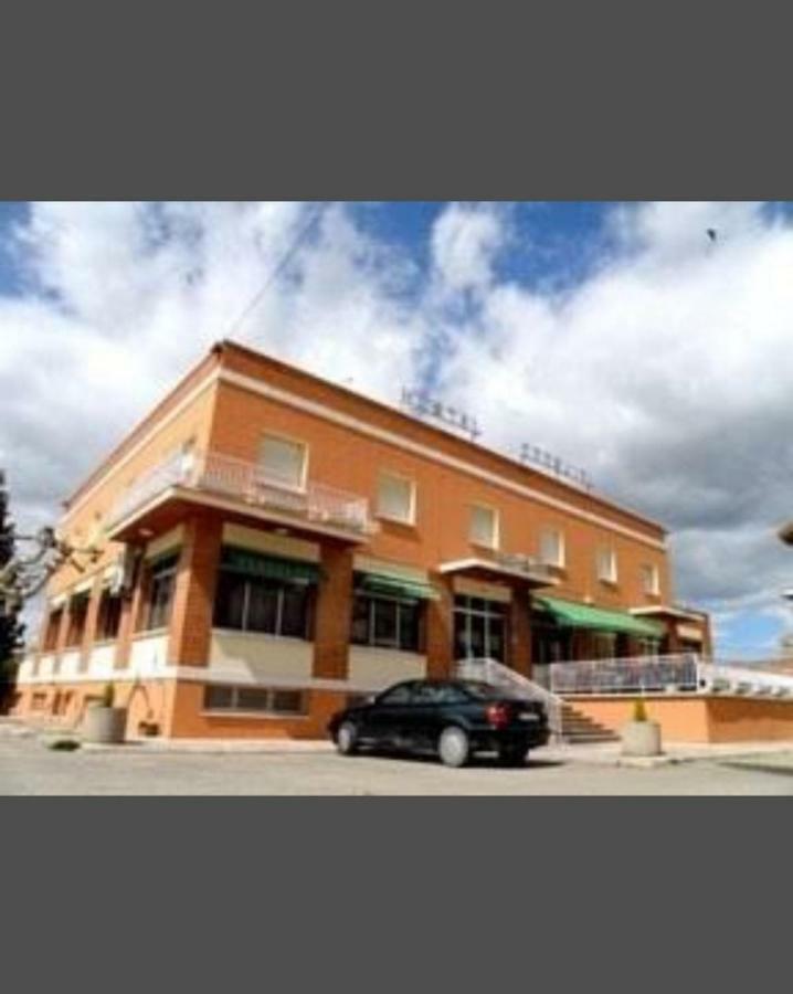 لوس أركوس Hostal Ezequiel المظهر الخارجي الصورة