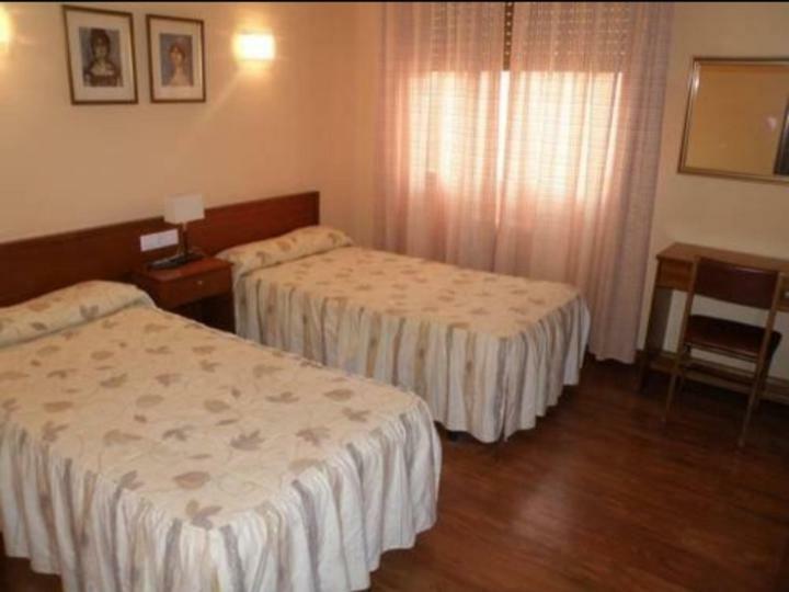 لوس أركوس Hostal Ezequiel المظهر الخارجي الصورة